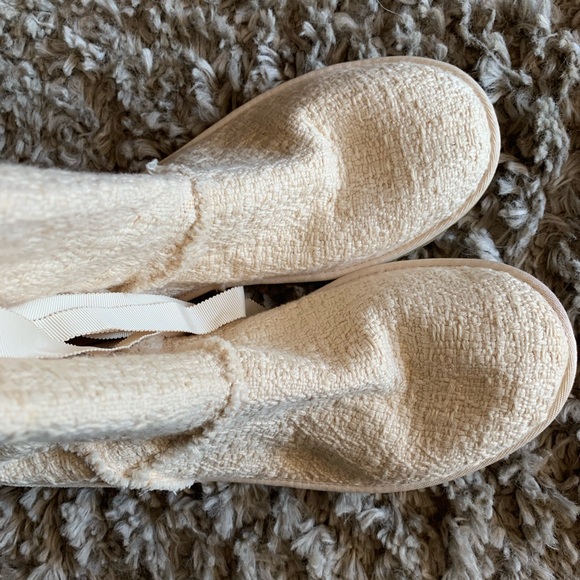 UGG Boots - Picture 8 of 12